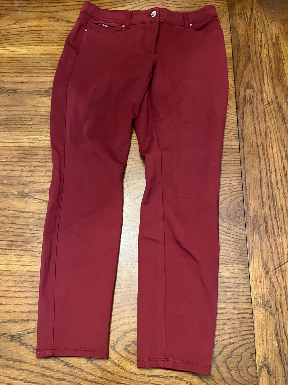 White House Black Market Skinny pants, size 6